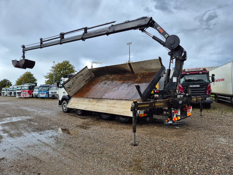 Volvo FM 460 8x4/4 //HIAB 211 EP-4 // 3 sidetip - Camion grue: photos 3 Volvo FM 460 8x4/4 //HIAB 211 EP-4 // 3 sidetip - Camion grue: photos 3