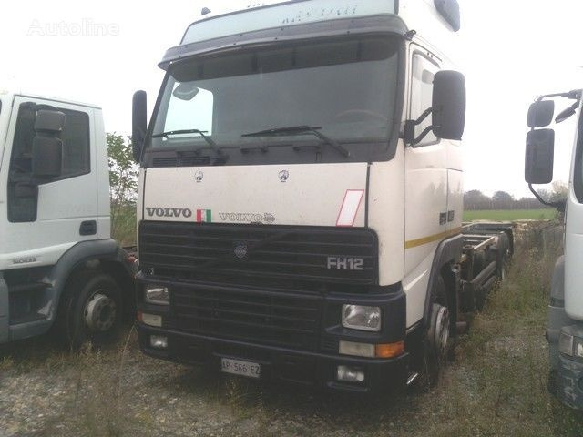 Volvo FH 12.420 GLOBTROTTER - Camion porte-conteneur/ Caisse mobile: photos 1 Volvo FH 12.420 GLOBTROTTER - Camion porte-conteneur/ Caisse mobile: photos 1