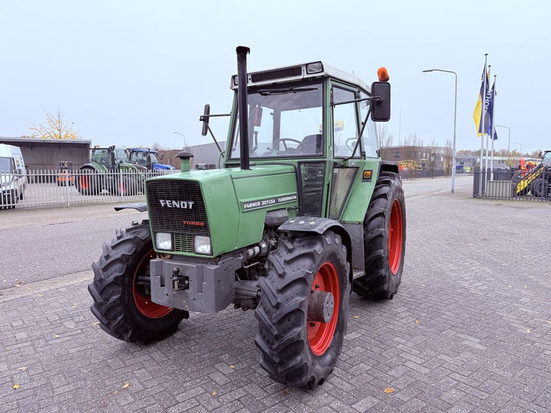 Fendt 307 LSA Marge - Tracteur agricole: photos 2 Fendt 307 LSA Marge - Tracteur agricole: photos 2