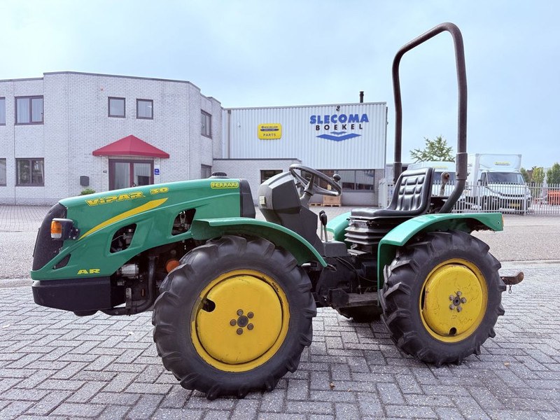 Ferrari VIPAR F30L AR - Tracteur agricole: photos 1 Ferrari VIPAR F30L AR - Tracteur agricole: photos 1