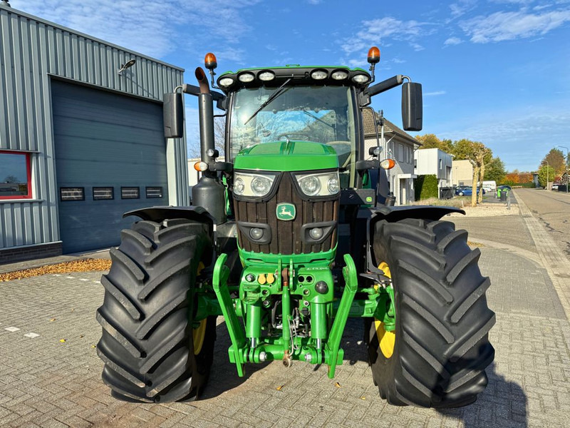 John Deere 6155R Autopowr - Tracteur agricole: photos 5 John Deere 6155R Autopowr - Tracteur agricole: photos 5