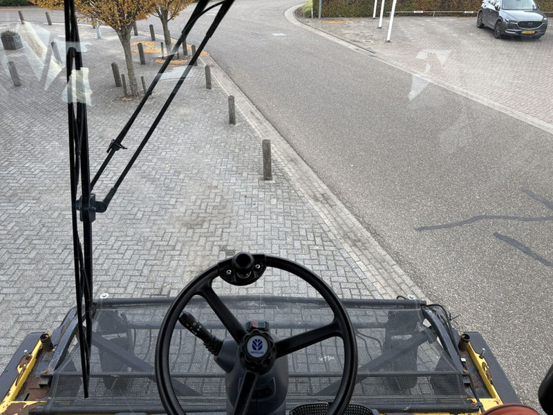 New Holland FR9050 - Ensileuse: photos 5 New Holland FR9050 - Ensileuse: photos 5