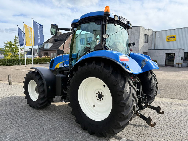 New Holland T6070 Elite - Tracteur agricole: photos 3 New Holland T6070 Elite - Tracteur agricole: photos 3