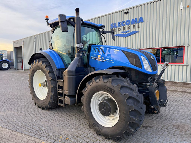 New Holland T7.275HD AC Stage V New Gen - Tracteur agricole: photos 4 New Holland T7.275HD AC Stage V New Gen - Tracteur agricole: photos 4