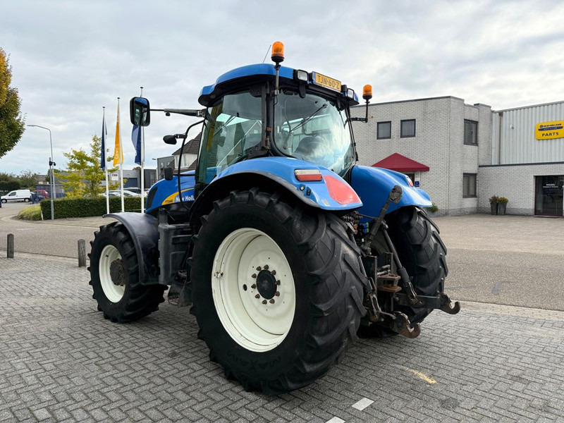 New Holland T7040 Power Command - Tracteur agricole: photos 2 New Holland T7040 Power Command - Tracteur agricole: photos 2