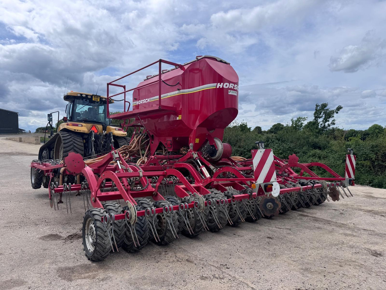 Horsh Sprinter 6 ST - Semoir/ Planteuse: photos 1 Horsh Sprinter 6 ST - Semoir/ Planteuse: photos 1