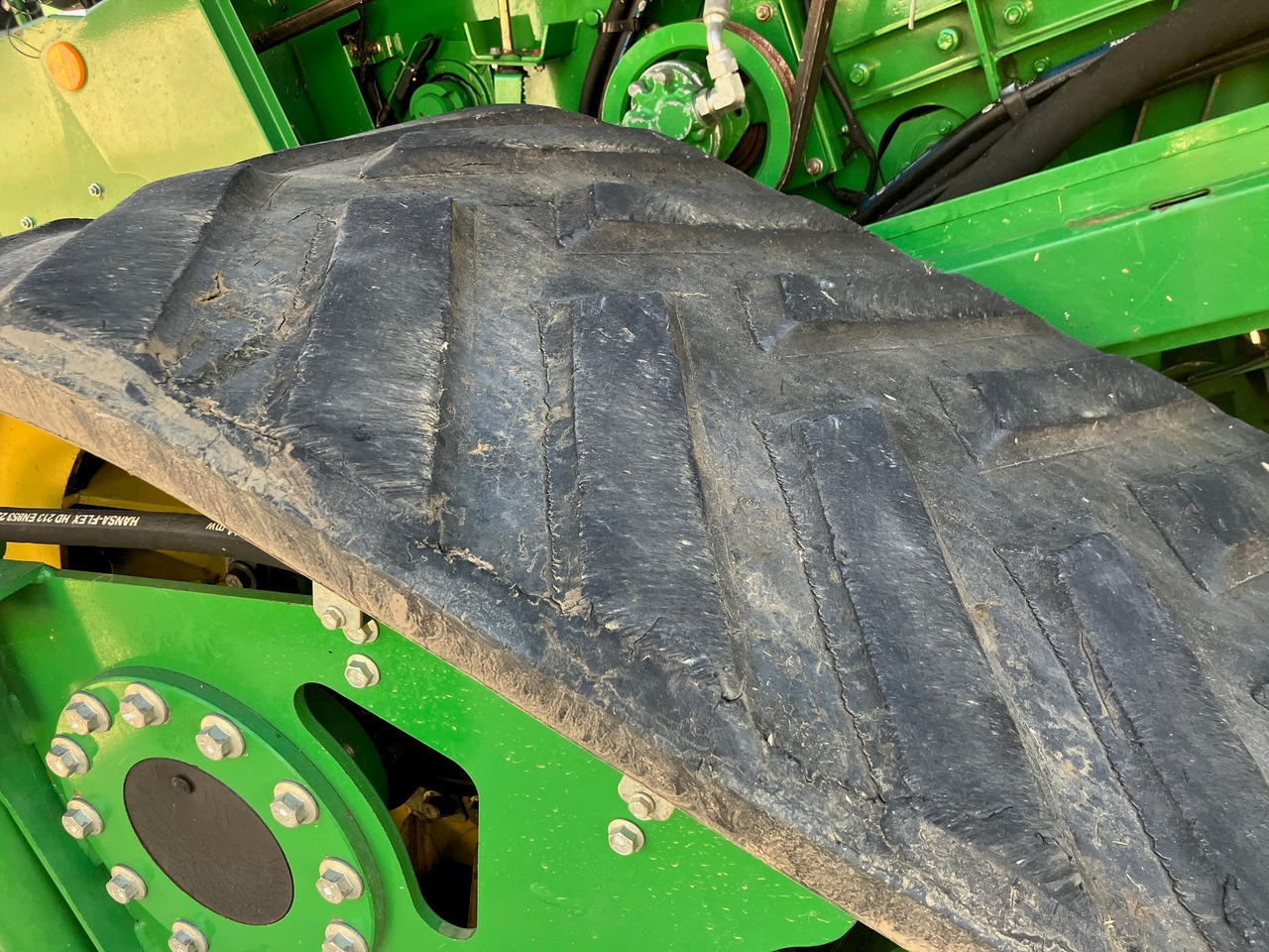 Moissonneuse-batteuse JOHN DEERE S685 TM: photos 17