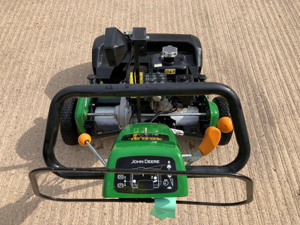 John Deere 260SL pedestrian Tees mower - Motofaucheuse: photos 3 John Deere 260SL pedestrian Tees mower - Motofaucheuse: photos 3