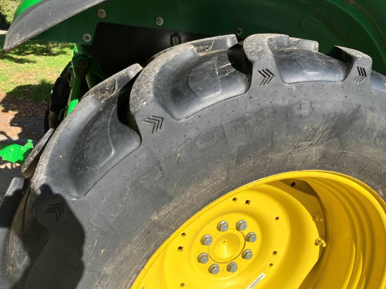John Deere 5100M - Tracteur agricole: photos 2 John Deere 5100M - Tracteur agricole: photos 2