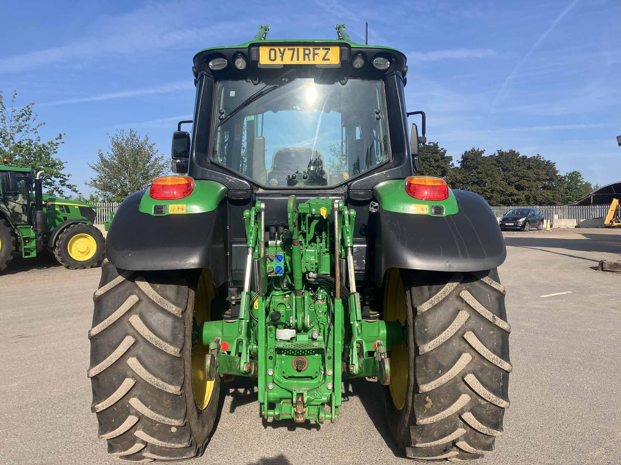 John Deere 6120M - Tracteur agricole: photos 4 John Deere 6120M - Tracteur agricole: photos 4