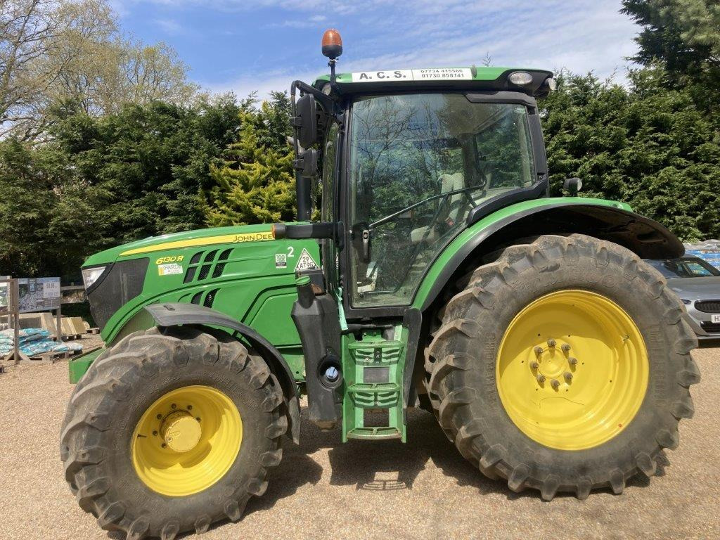 John Deere 6130R - Tracteur agricole: photos 3 John Deere 6130R - Tracteur agricole: photos 3