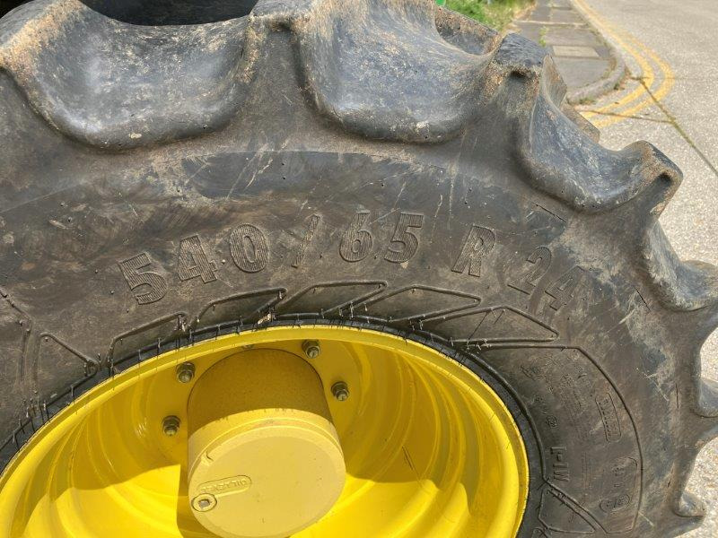 Tracteur agricole John Deere 6130R: photos 19