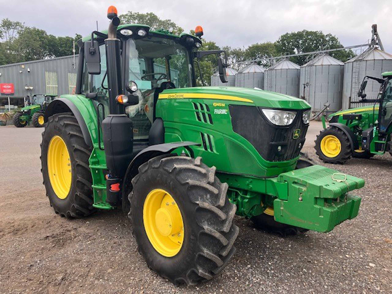 John Deere 6145M - Tracteur agricole: photos 4 John Deere 6145M - Tracteur agricole: photos 4