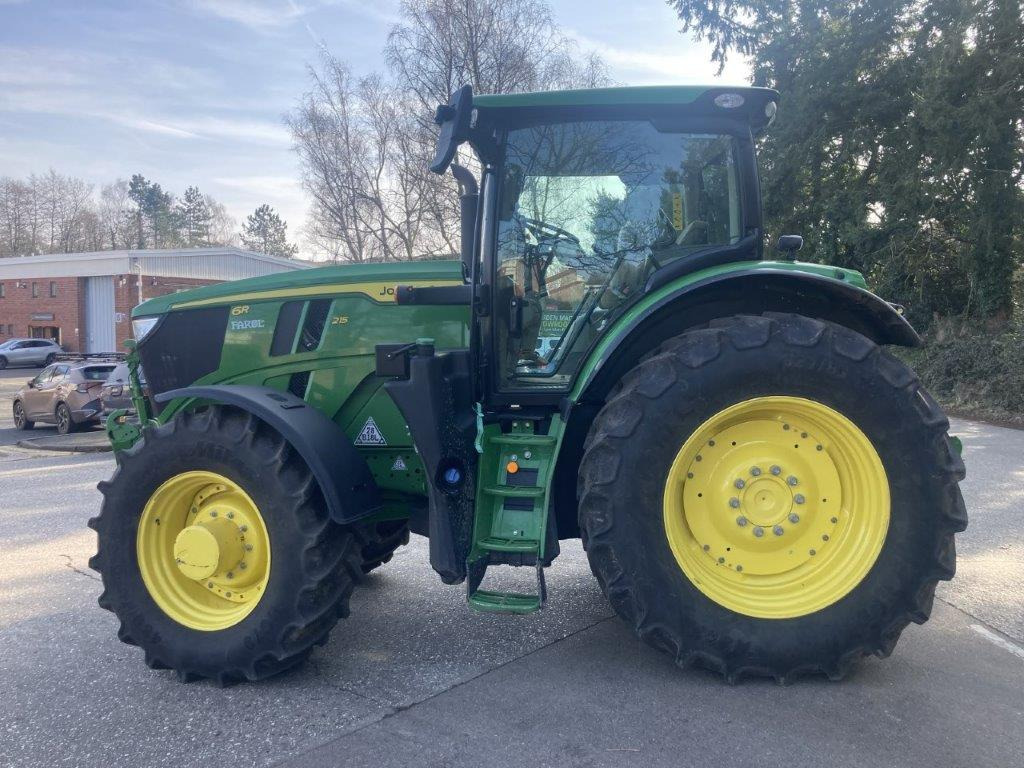 John Deere 6R 215 - Tracteur agricole: photos 3 John Deere 6R 215 - Tracteur agricole: photos 3