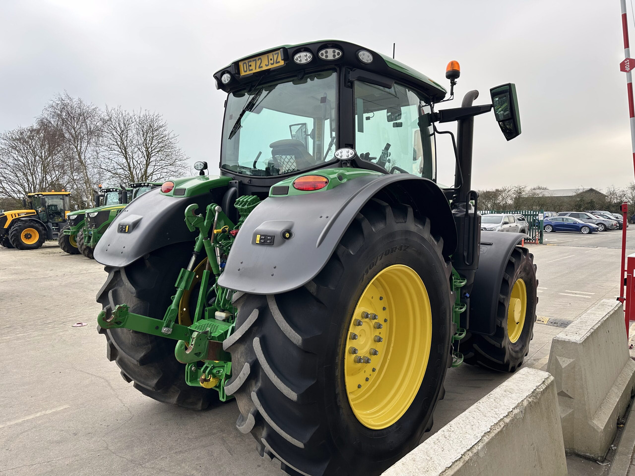 John Deere 6R 215 - Tracteur agricole: photos 5 John Deere 6R 215 - Tracteur agricole: photos 5