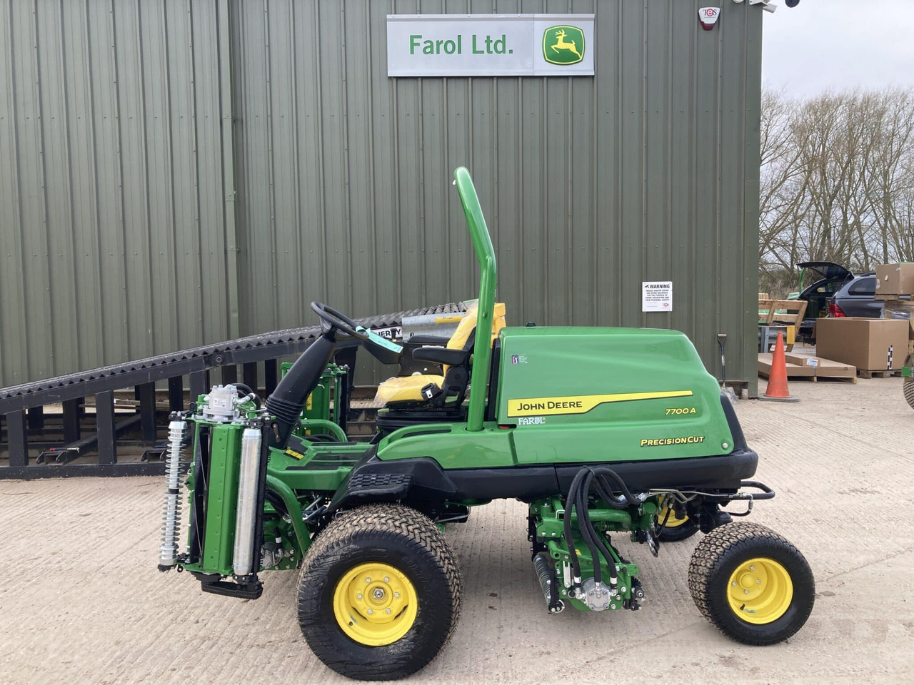 John Deere 7700A Fairway Mower - Motofaucheuse: photos 2 John Deere 7700A Fairway Mower - Motofaucheuse: photos 2