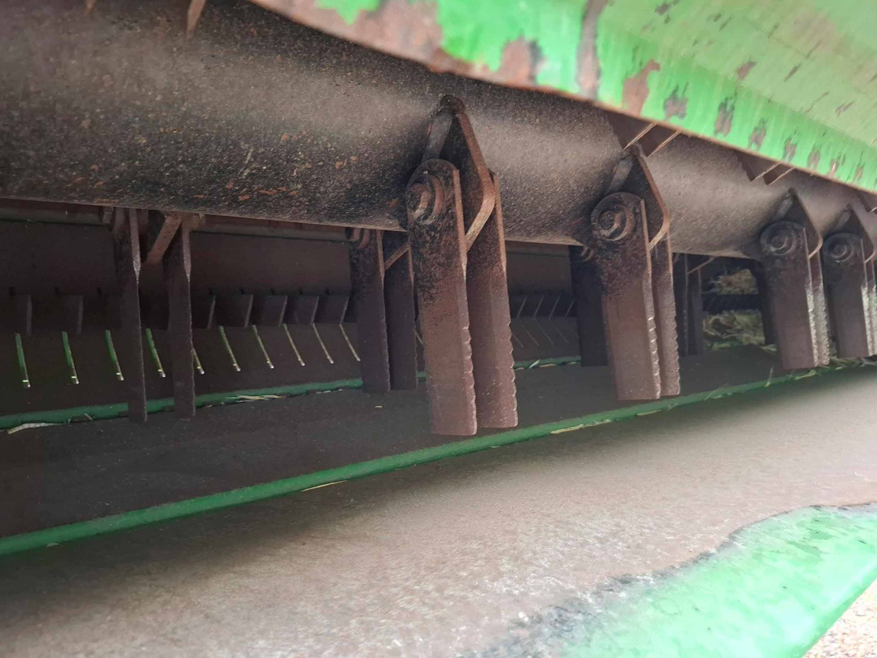 John Deere T670i - Moissonneuse-batteuse: photos 4 John Deere T670i - Moissonneuse-batteuse: photos 4