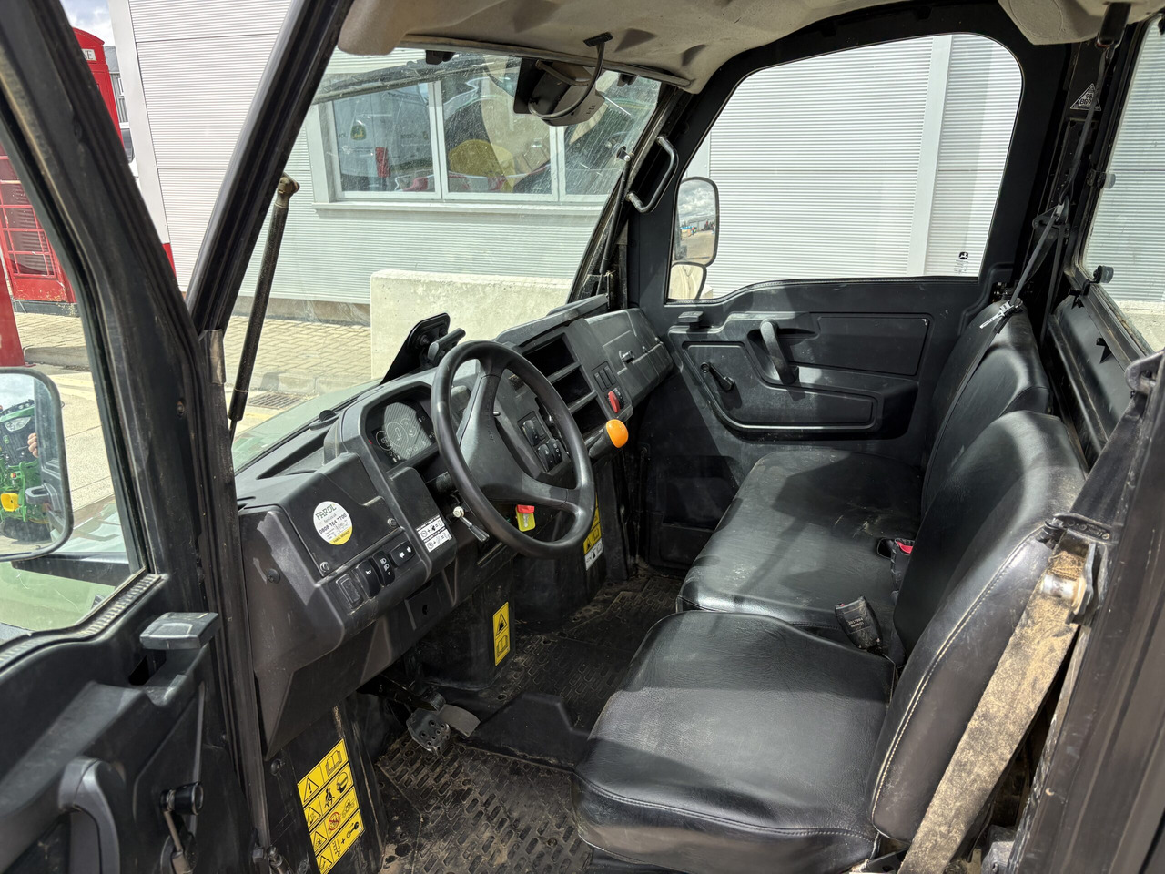 John Deere XUV865M Gator - Quadricycle: photos 5 John Deere XUV865M Gator - Quadricycle: photos 5