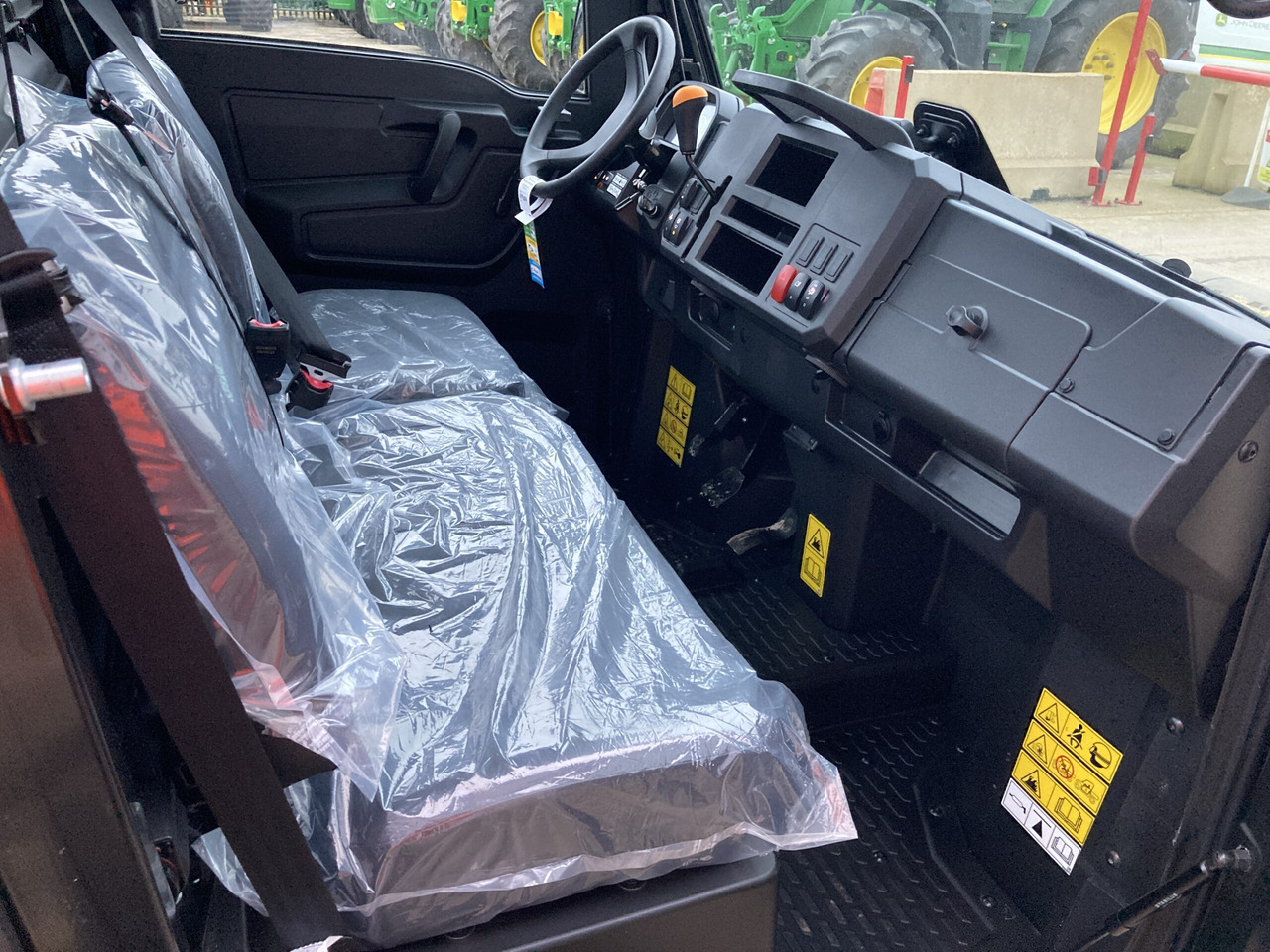 Quadricycle John Deere XUV875M Gator: photos 12
