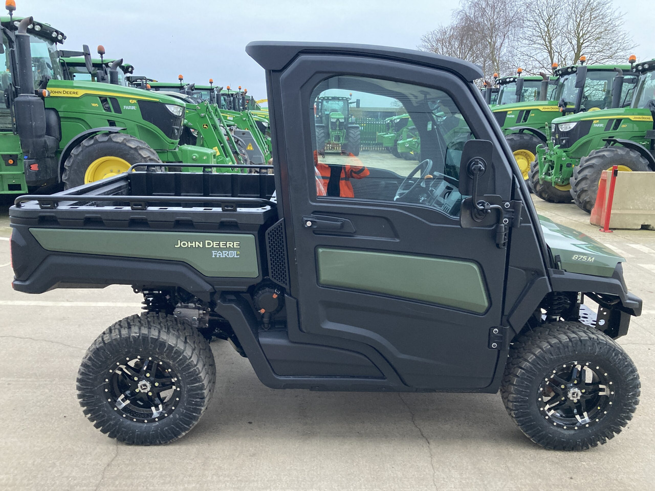 Quadricycle John Deere XUV875M Gator: photos 6