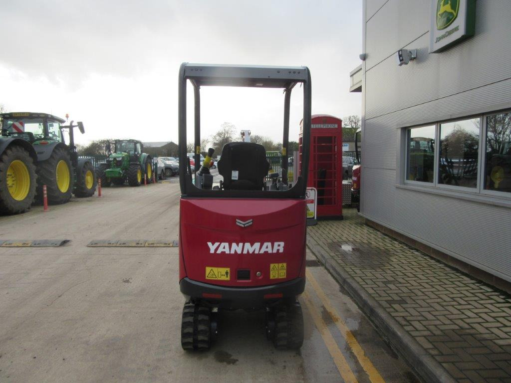 YANMAR SV17VT - Pelle: photos 4 YANMAR SV17VT - Pelle: photos 4