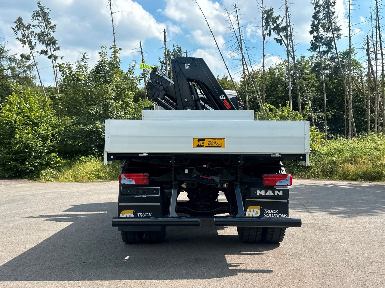 Camion grue MAN TGM 18.320 4x4 Euro 6e Pritsche Hiab 228-4 Kran: photos 13