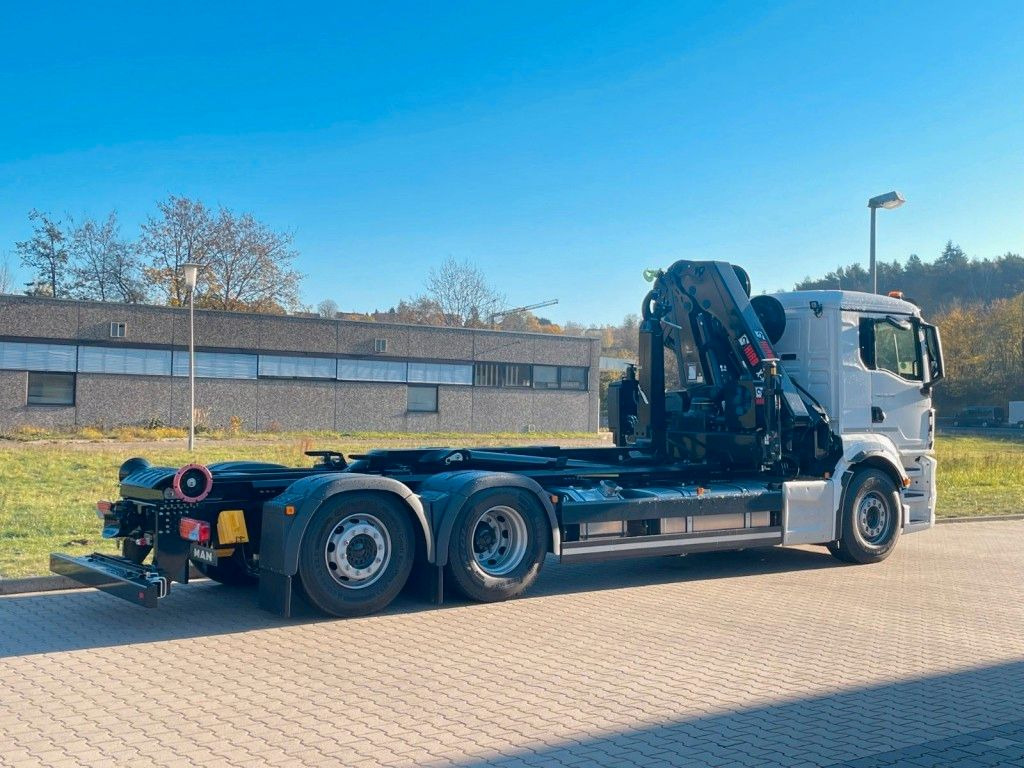 MAN TGS 26.470 6x2 Abrollkipper + Kran Hiab 228-6 - crédit-bail MAN TGS 26.470 6x2 Abrollkipper + Kran Hiab 228-6: photos 12