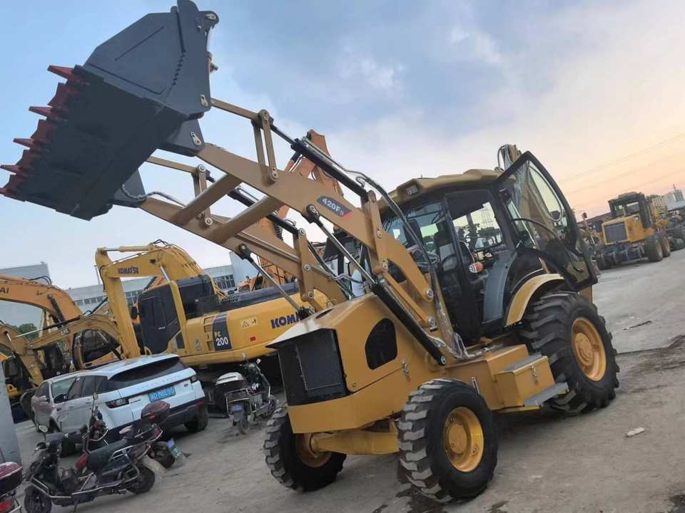 2024 Good Condition Caterpillar 420F Used Backhoe Loader with High Quality for Sale - Tractopelle: photos 3 2024 Good Condition Caterpillar 420F Used Backhoe Loader with High Quality for Sale - Tractopelle: photos 3