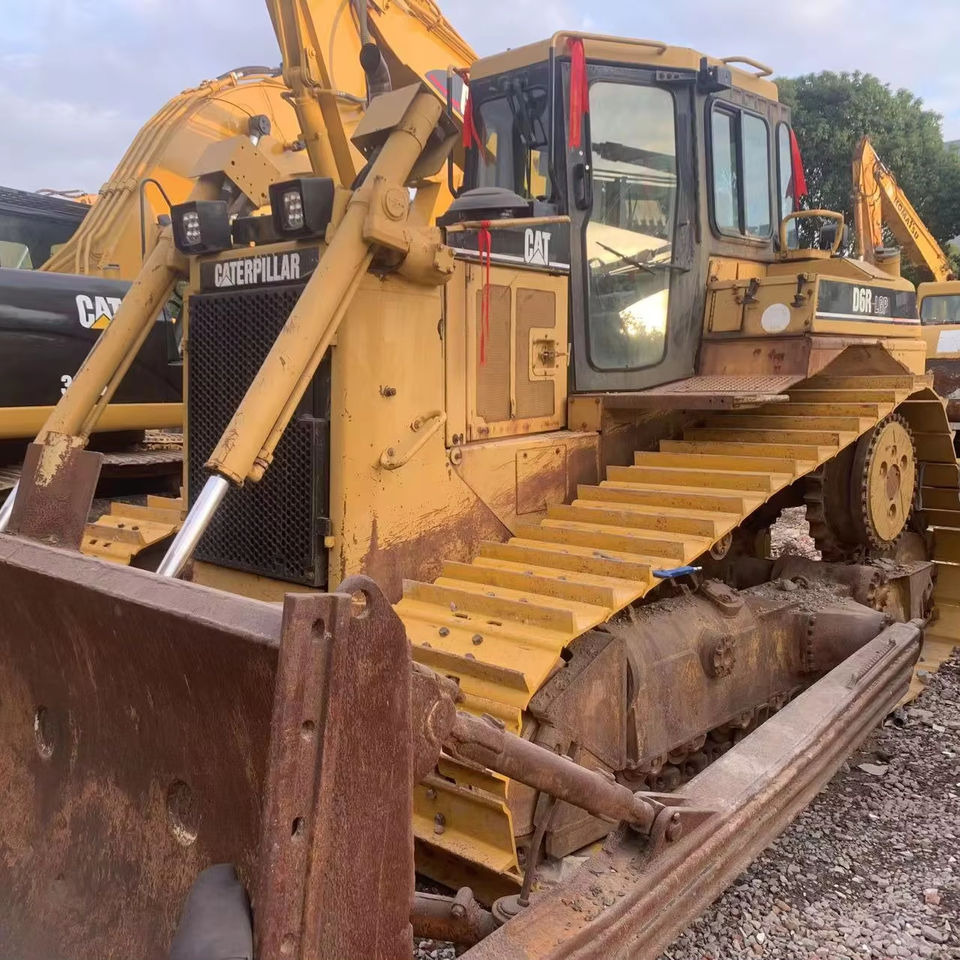 Used Caterpillar Bulldozer D6R, Caterpillar Bulldozer, Caterpillar D6R Bulldozer - Bulldozer: photos 1 Used Caterpillar Bulldozer D6R, Caterpillar Bulldozer, Caterpillar D6R Bulldozer - Bulldozer: photos 1