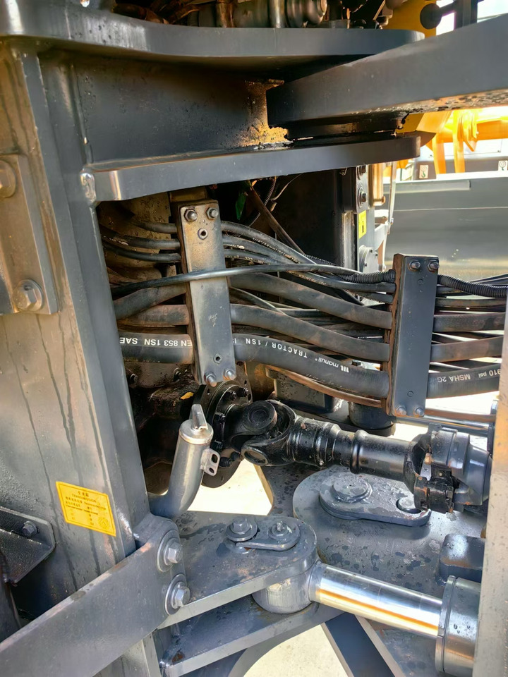 Chargeuse sur pneus XCMG LW500KV: photos 6