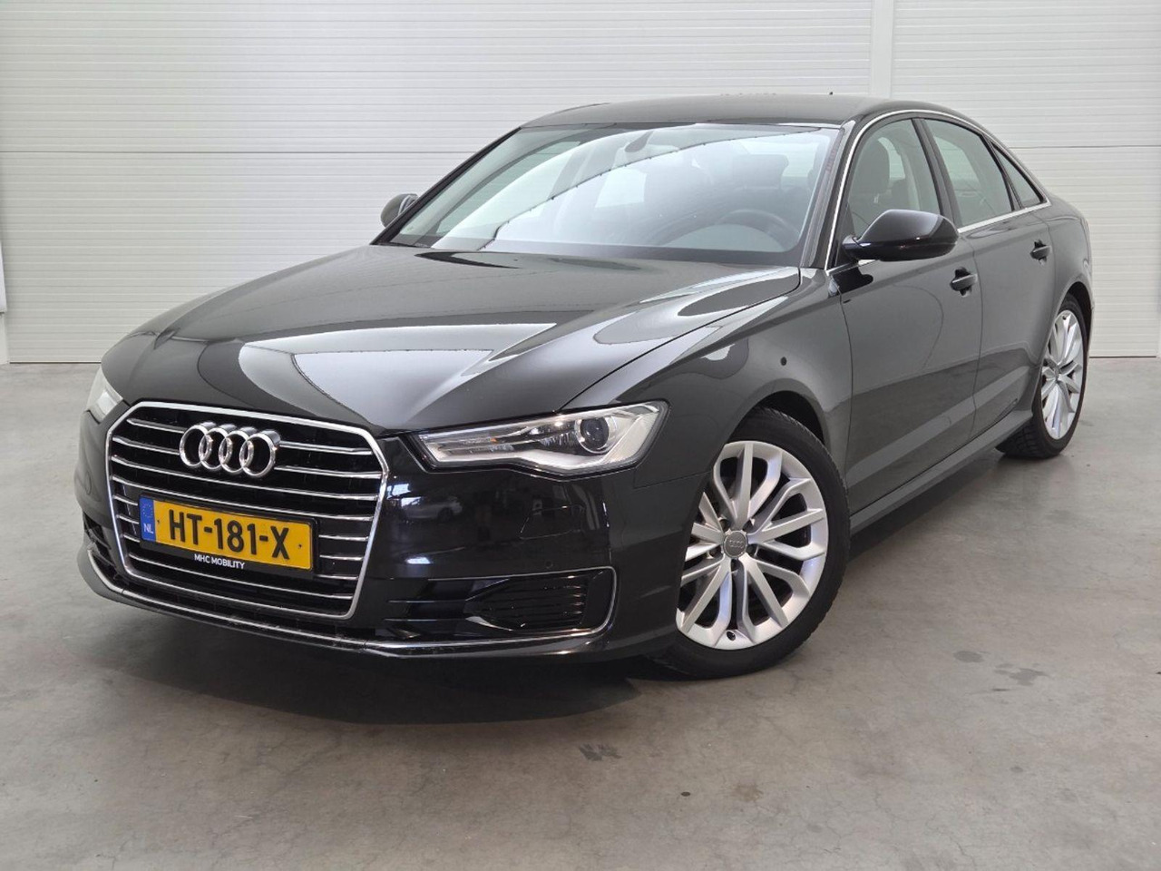 Audi A6 Limousine 1.8 TFSI ultra Automatic Business Edition | 2016 | 202.875 km | Automaat | HT181X | NAP: Logisch - Berline: photos 1 Audi A6 Limousine 1.8 TFSI ultra Automatic Business Edition | 2016 | 202.875 km | Automaat | HT181X | NAP: Logisch - Berline: photos 1