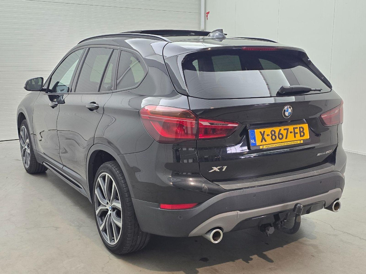 BMW X1 sDrive20i Executive Edition | 2019 | 143.771 km | Automaat | X867FB | NAP: Geen oordeel - SUV: photos 3 BMW X1 sDrive20i Executive Edition | 2019 | 143.771 km | Automaat | X867FB | NAP: Geen oordeel - SUV: photos 3