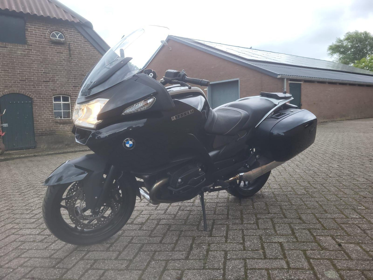 Bmw R1200 RT | 2009 | 110.660 km | MV-XF-69 - Motocyclette: photos 1 Bmw R1200 RT | 2009 | 110.660 km | MV-XF-69 - Motocyclette: photos 1