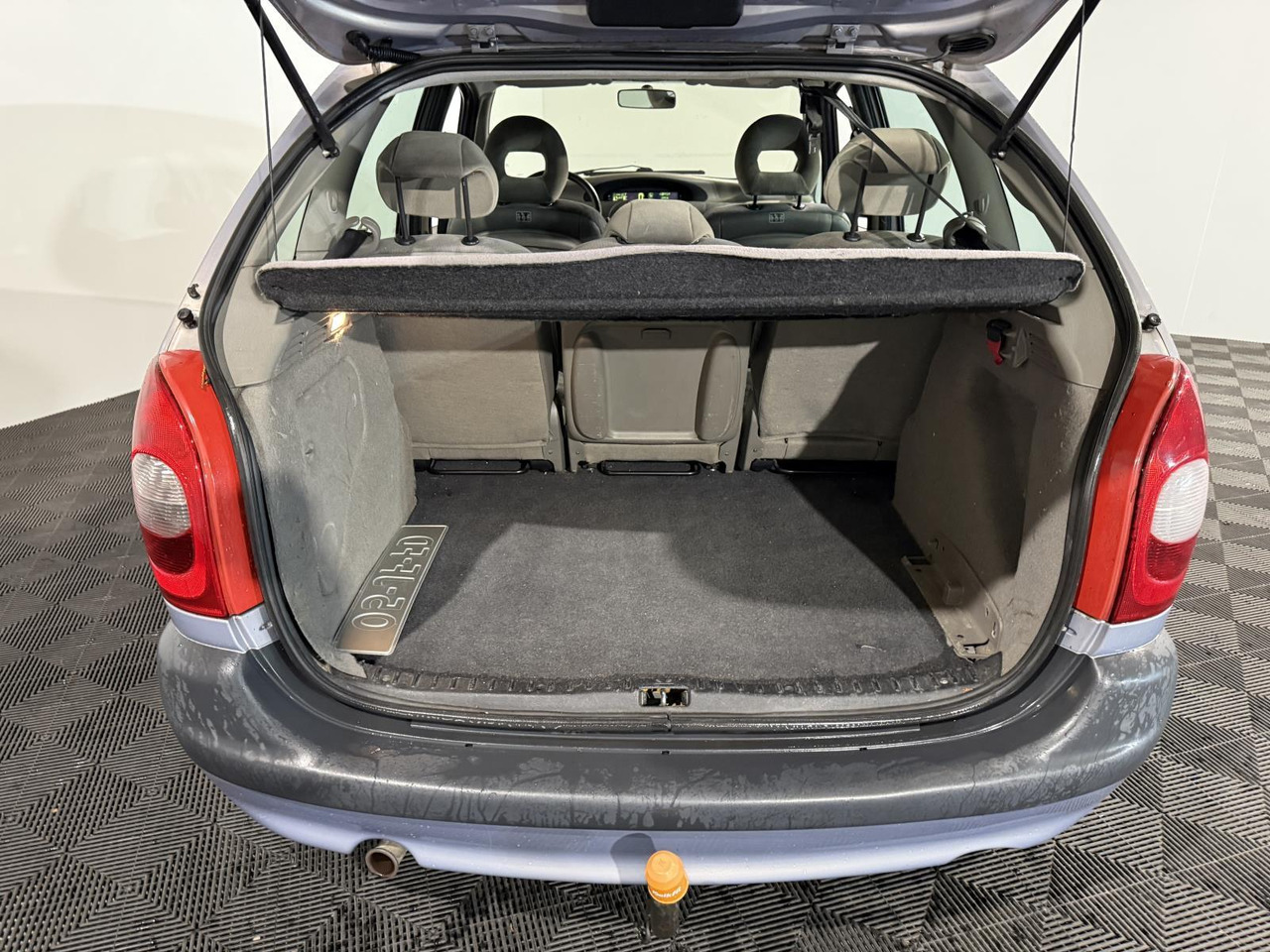 Citroen | Xsara Picasso | 1.8i-16V Plaisir | 2002 | 229.613 km | 05JFFD | Logisch - Voiture: photos 3 Citroen | Xsara Picasso | 1.8i-16V Plaisir | 2002 | 229.613 km | 05JFFD | Logisch - Voiture: photos 3