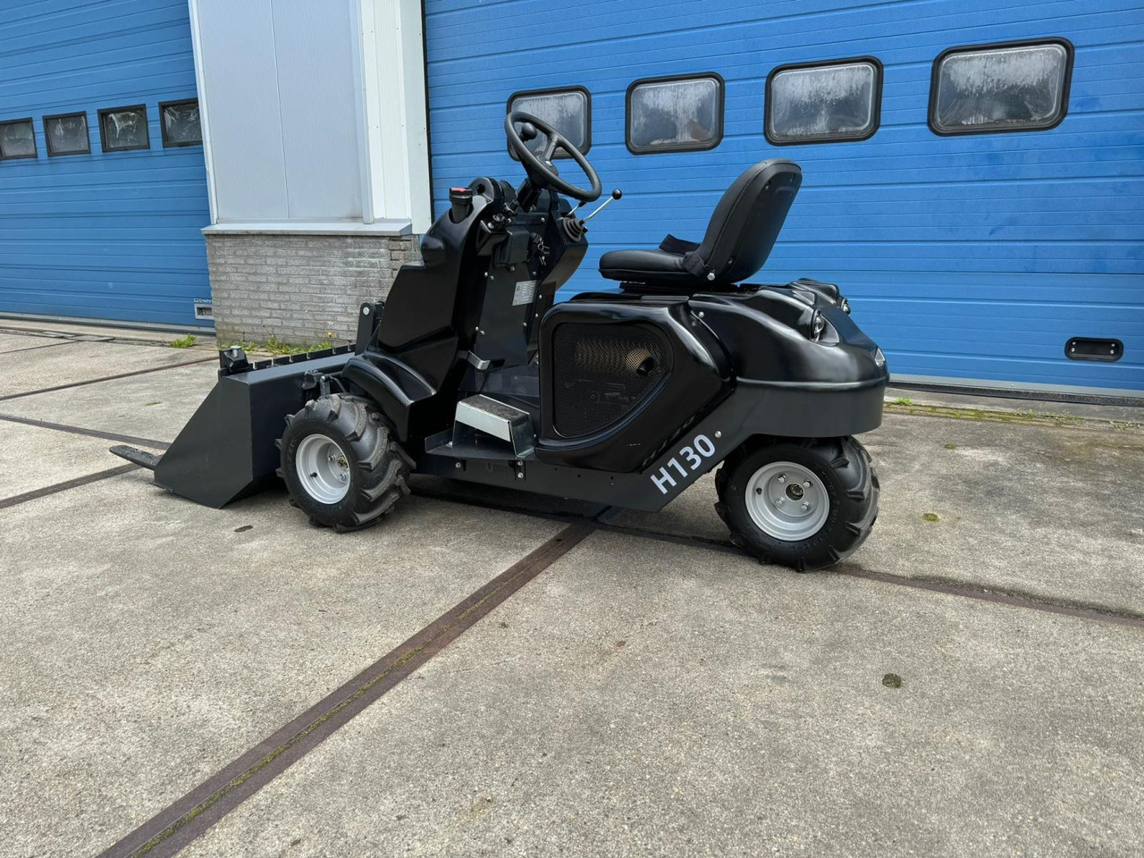 Heracles H130 Mini Shovel Nieuw - Équipement de garage: photos 3 Heracles H130 Mini Shovel Nieuw - Équipement de garage: photos 3