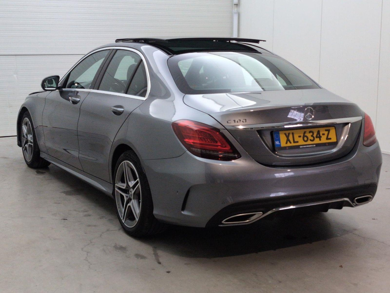 Mercedes-Benz C-klasse 180 Premium Pack | 2019 | 105.115 km | Automaat | XL634Z | NAP: Logisch - Berline: photos 3 Mercedes-Benz C-klasse 180 Premium Pack | 2019 | 105.115 km | Automaat | XL634Z | NAP: Logisch - Berline: photos 3