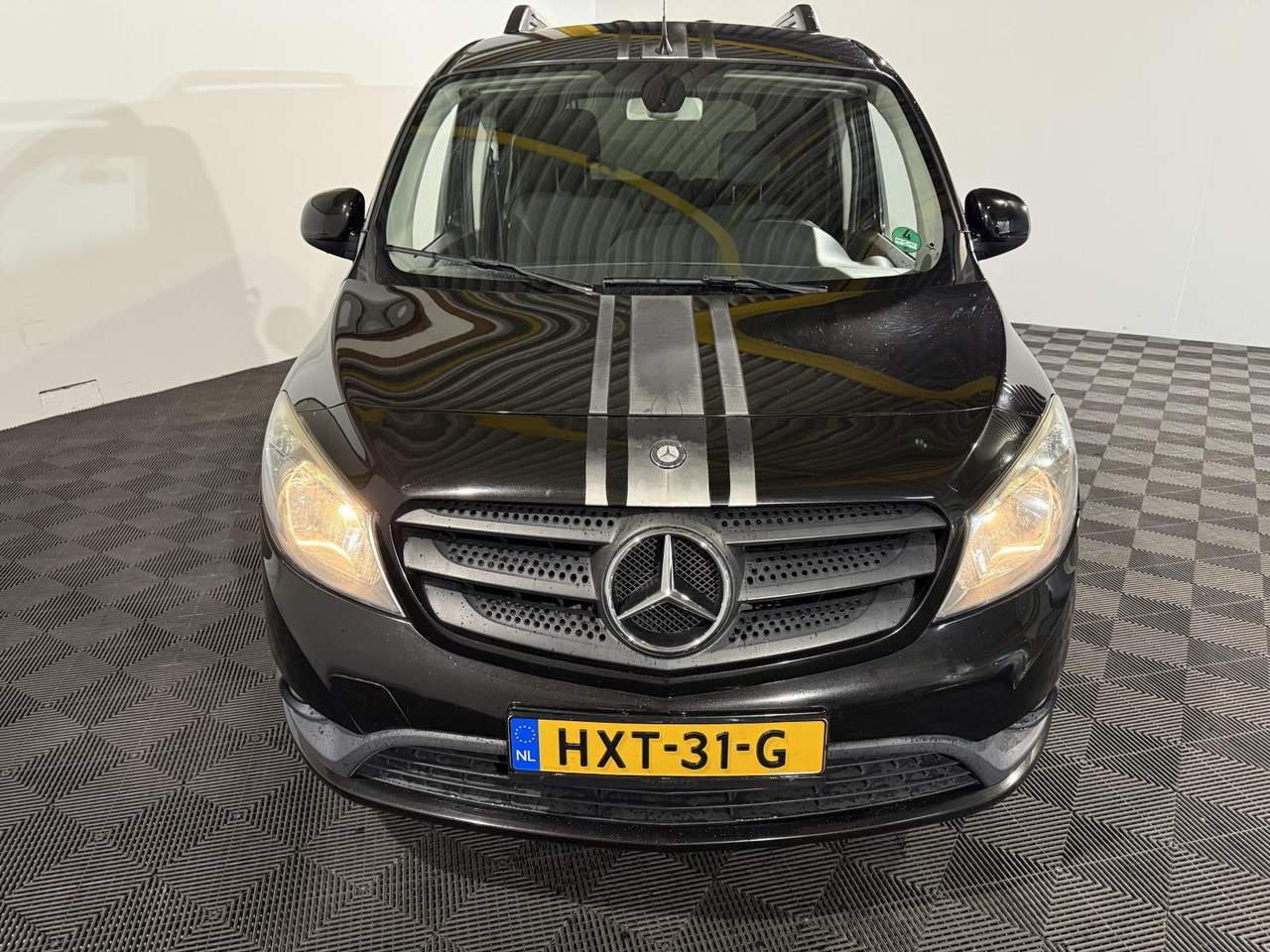 Mercedes-Benz | Citan | 109 CDI Trend | 2014 | 200.971 km | HXT31G | Geen oordeel - Voiture: photos 2 Mercedes-Benz | Citan | 109 CDI Trend | 2014 | 200.971 km | HXT31G | Geen oordeel - Voiture: photos 2