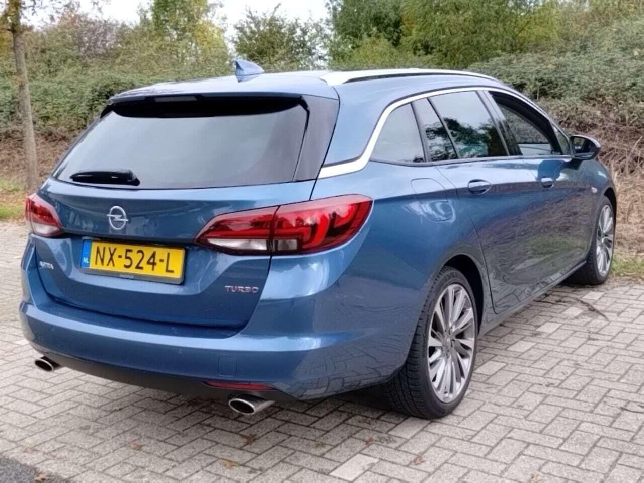 Opel | Astra Sports Tourer | 1.6 Innovation | 2017 | 179.064 km | NX524L | Logisch - Voiture: photos 2 Opel | Astra Sports Tourer | 1.6 Innovation | 2017 | 179.064 km | NX524L | Logisch - Voiture: photos 2