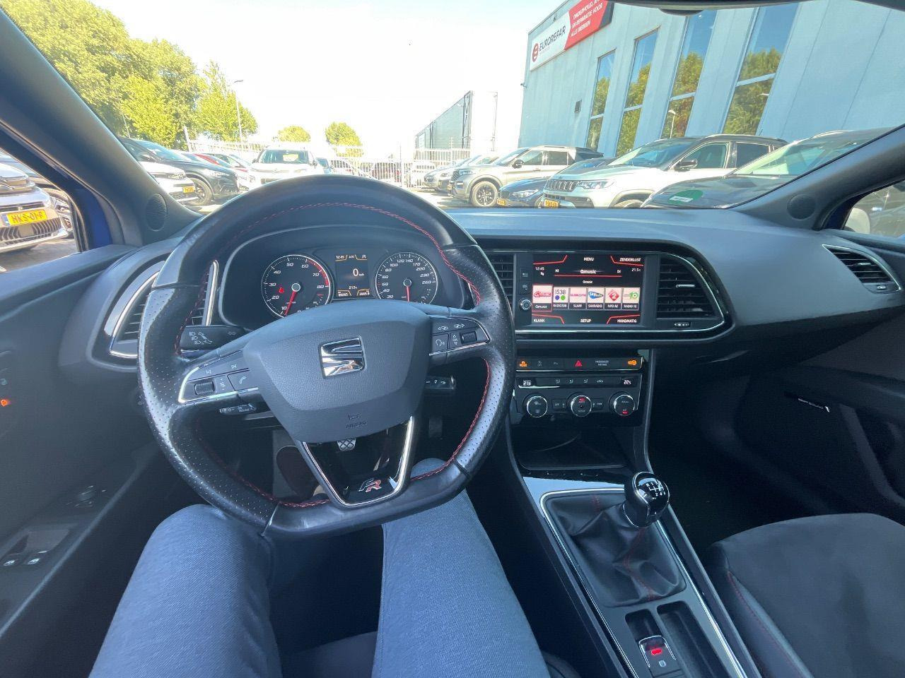 SEAT Leon SC 1.4 TSI FR Business | 2017 | 80.352 km | T820XB | NAP: Geen oordeel - Voiture à hayon: photos 5 SEAT Leon SC 1.4 TSI FR Business | 2017 | 80.352 km | T820XB | NAP: Geen oordeel - Voiture à hayon: photos 5
