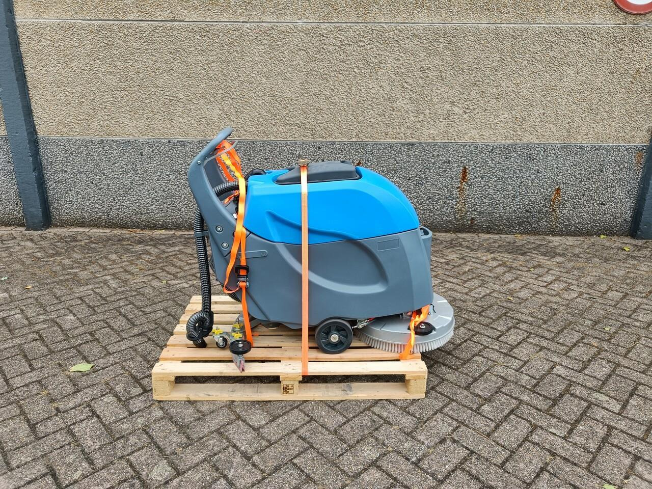 Schrob/ Veegmachine Nieuw - Machine de nettoyage: photos 3 Schrob/ Veegmachine Nieuw - Machine de nettoyage: photos 3