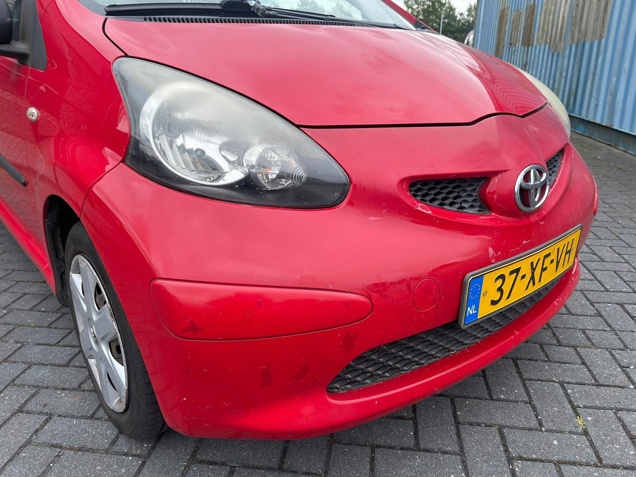 Voiture à hayon Toyota Aygo 1.0 12V 2007 247.975 km 37-XF-VH: photos 8