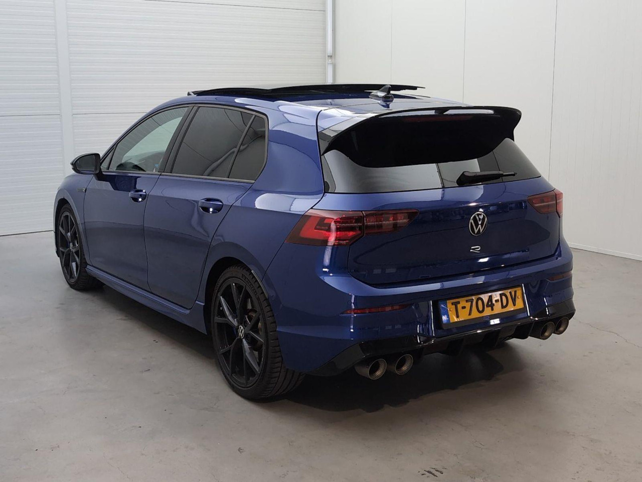 Volkswagen Golf 2.0 TSI R 4Motion | 2021 | 59.325 km | Automaat | T704DV | NAP: Geen oordeel - Voiture à hayon: photos 3 Volkswagen Golf 2.0 TSI R 4Motion | 2021 | 59.325 km | Automaat | T704DV | NAP: Geen oordeel - Voiture à hayon: photos 3