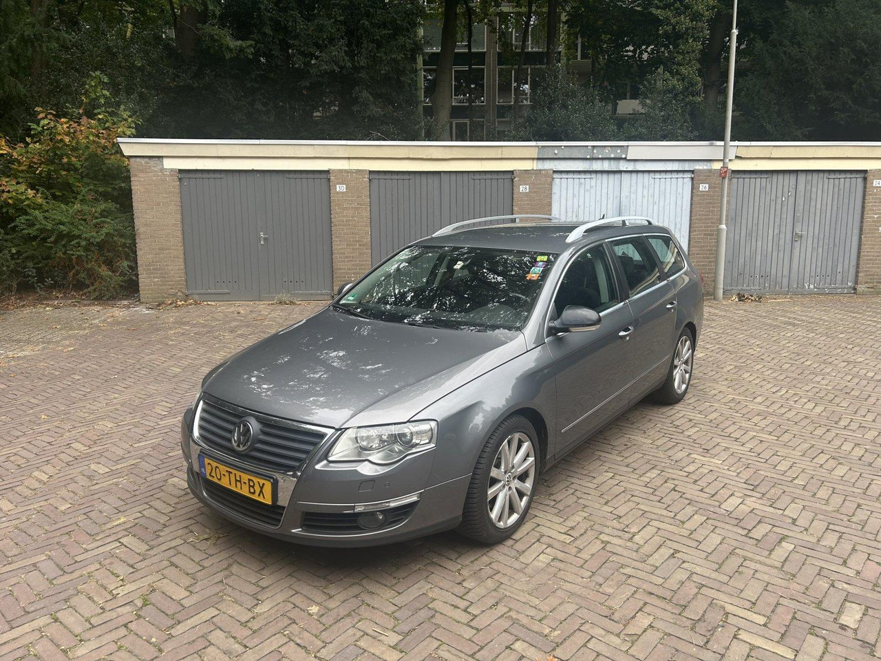 Volkswagen | Passat Variant | 2.0 TDI Sportline | 2006 | 379.923 km | Automaat | 20THBX | Logisch - Voiture: photos 1 Volkswagen | Passat Variant | 2.0 TDI Sportline | 2006 | 379.923 km | Automaat | 20THBX | Logisch - Voiture: photos 1