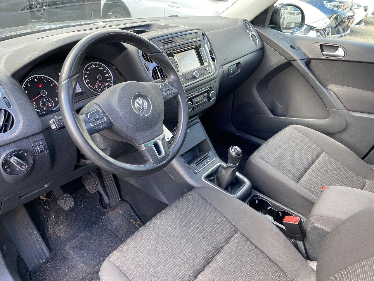 Volkswagen Tiguan 1.4 TSI Comfort&Design Edition | 2014 | 82.628 km | 8TFG89 | NAP: Logisch - SUV: photos 5 Volkswagen Tiguan 1.4 TSI Comfort&Design Edition | 2014 | 82.628 km | 8TFG89 | NAP: Logisch - SUV: photos 5