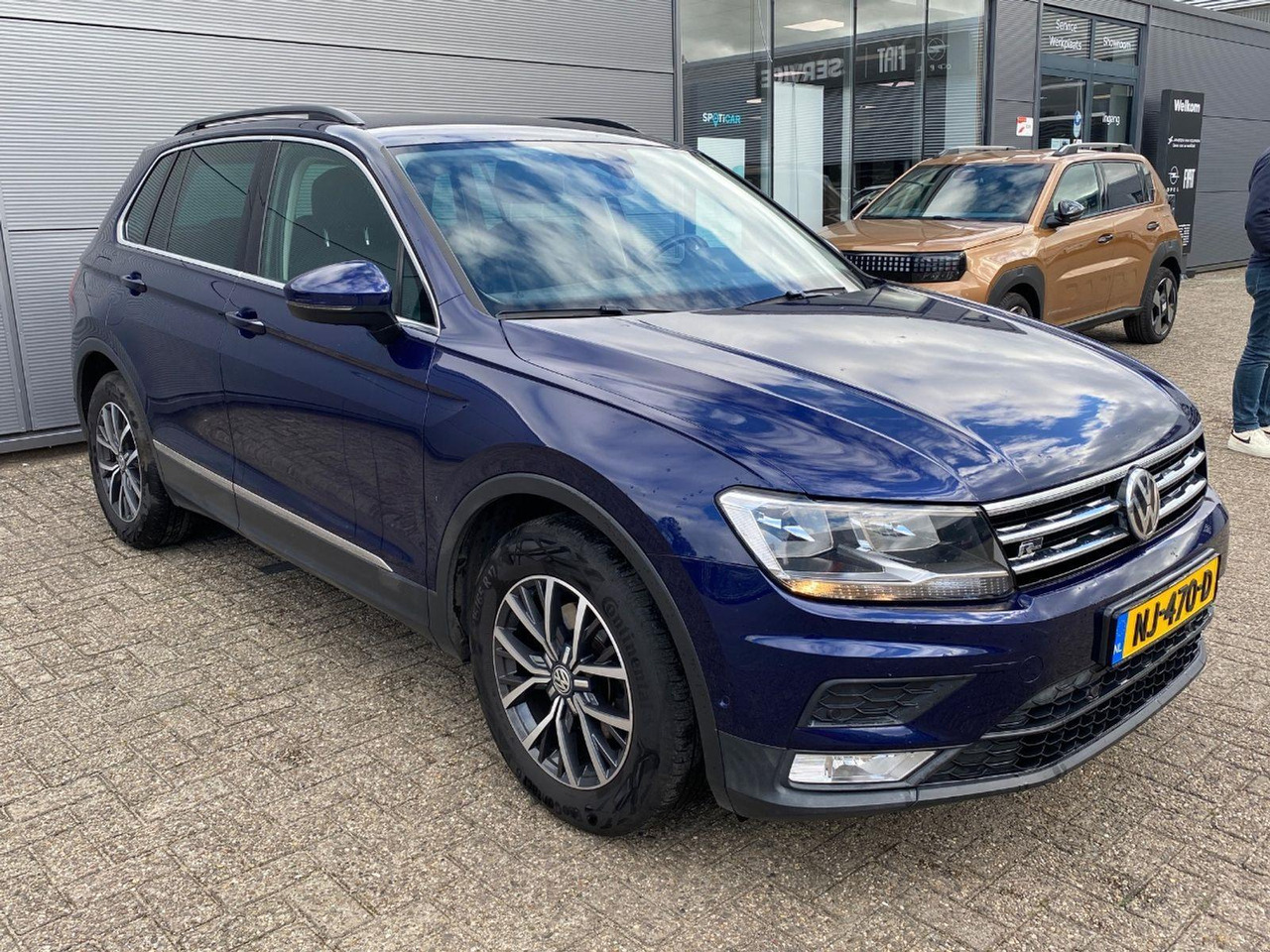 Volkswagen Tiguan 1.4 TSI Comfortline | 2017 | 178.830 km | NJ470D | NAP: Logisch - SUV: photos 2 Volkswagen Tiguan 1.4 TSI Comfortline | 2017 | 178.830 km | NJ470D | NAP: Logisch - SUV: photos 2