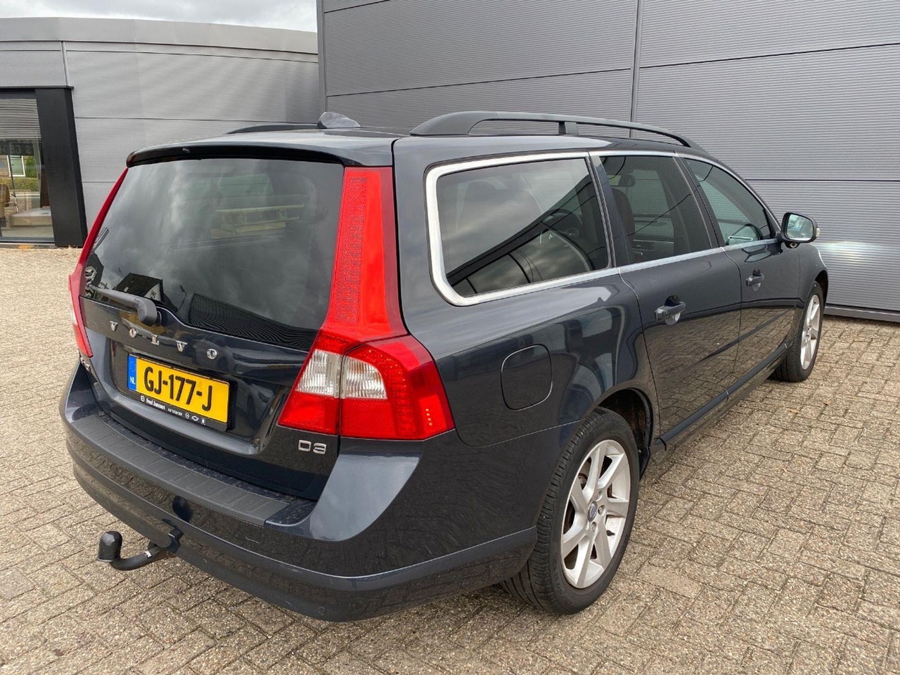 Volvo V70 2.0 D3 Summum | 2011 | 382.199 km | Automaat | GJ177J | NAP: Geen oordeel - Voiture: photos 4 Volvo V70 2.0 D3 Summum | 2011 | 382.199 km | Automaat | GJ177J | NAP: Geen oordeel - Voiture: photos 4