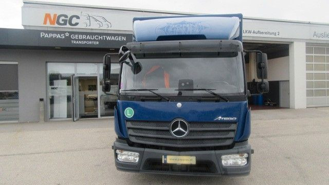 Mercedes-Benz 818L Koffer LBW, 1,5 to, Seitentüre - Camion fourgon: photos 2 Mercedes-Benz 818L Koffer LBW, 1,5 to, Seitentüre - Camion fourgon: photos 2