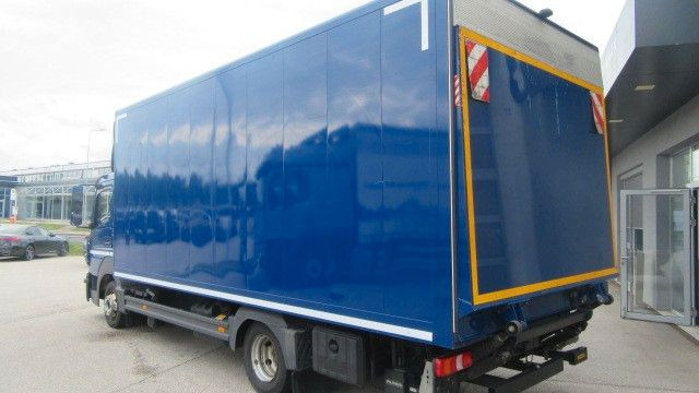 Mercedes-Benz 818L Koffer LBW, Seitentüre (GG 8,6 to.) - Fourgon grand volume: photos 5 Mercedes-Benz 818L Koffer LBW, Seitentüre (GG 8,6 to.) - Fourgon grand volume: photos 5