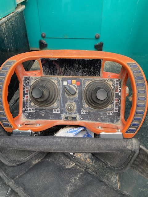 GRUE MAEDA MC 815 CWME - Mini grue: photos 4 GRUE MAEDA MC 815 CWME - Mini grue: photos 4