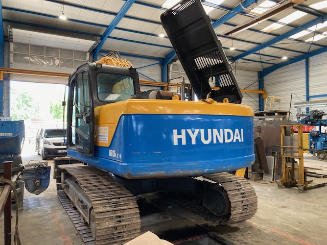 PELLE HYUNDAI 180 LC-9 - Pelle sur chenille: photos 1 PELLE HYUNDAI 180 LC-9 - Pelle sur chenille: photos 1